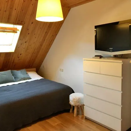 Ibones - Semesterbostad